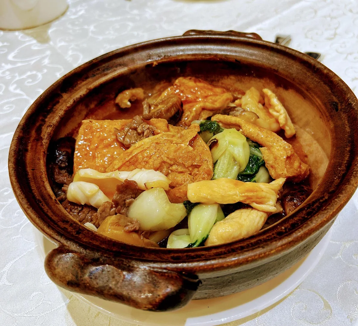 Beef Brisket with Bean Curd in Clay Pot