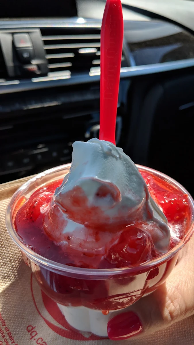 Strawberry Sundae