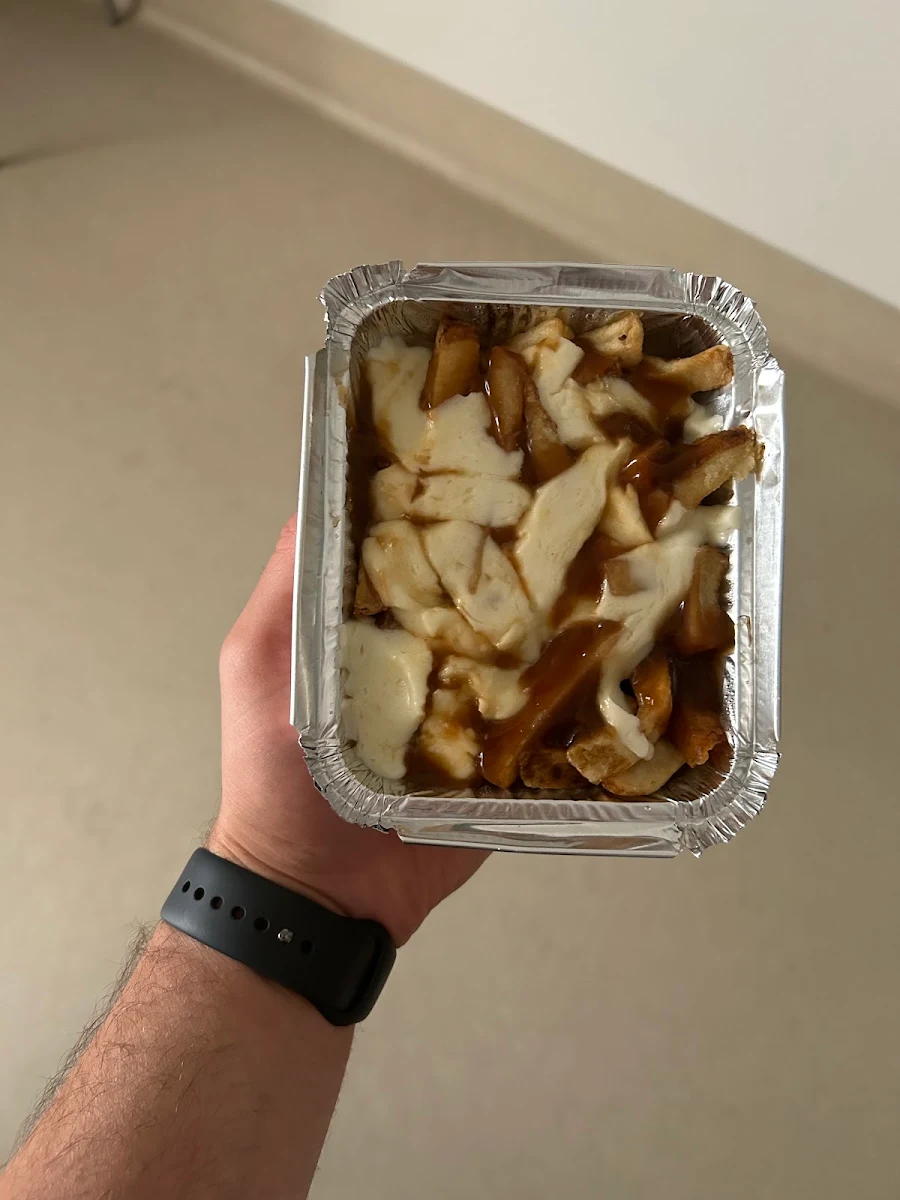 Regular Poutine, RUDY
