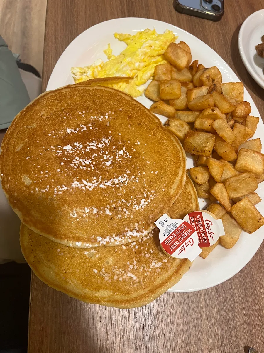 Stack and Eggs, Stacked Pancake & Breakfast House