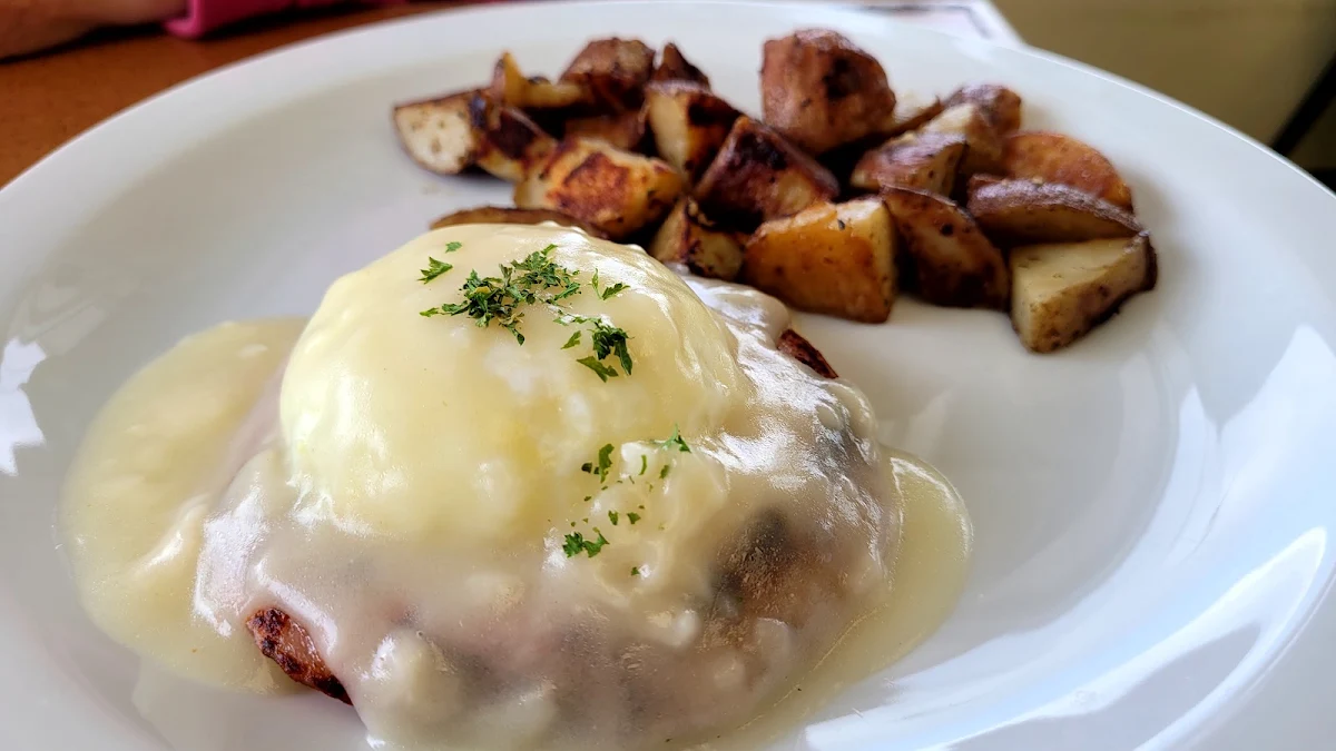 Eggs Benedict