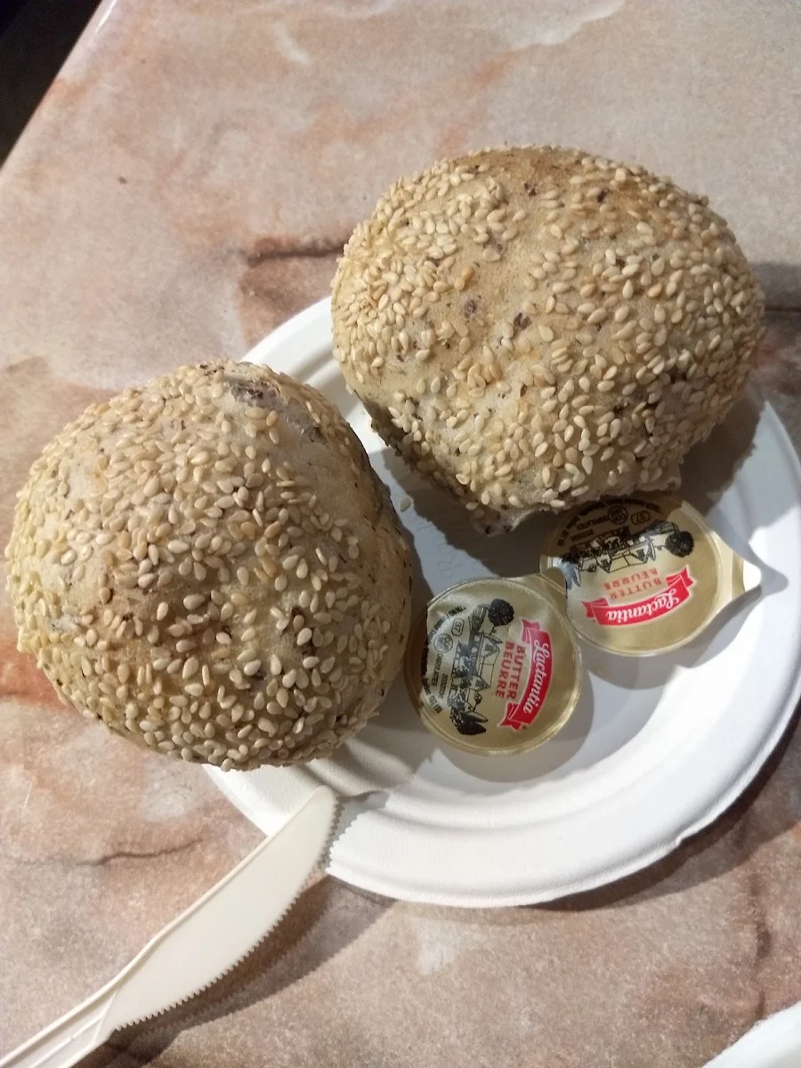 Buns, La Petite Grange - Valleyfield
