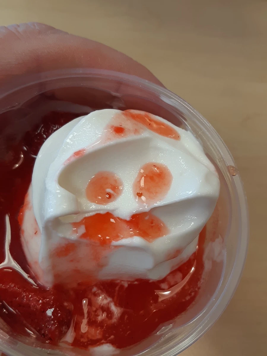 Strawberry Sundae