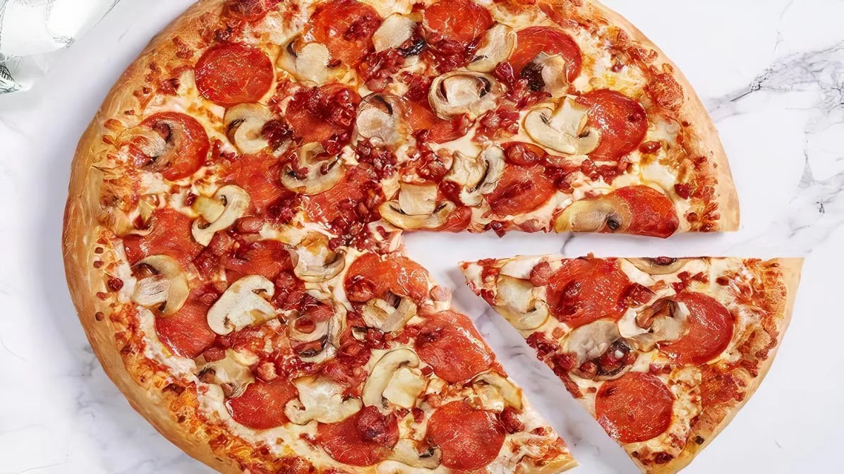 Highlights, Gino's Pizza
