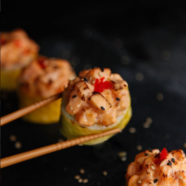 Spicy Tuna & Mango