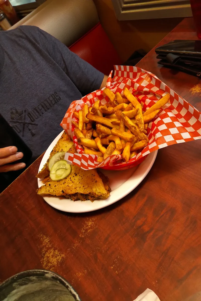 Grilled Cheese & Fries