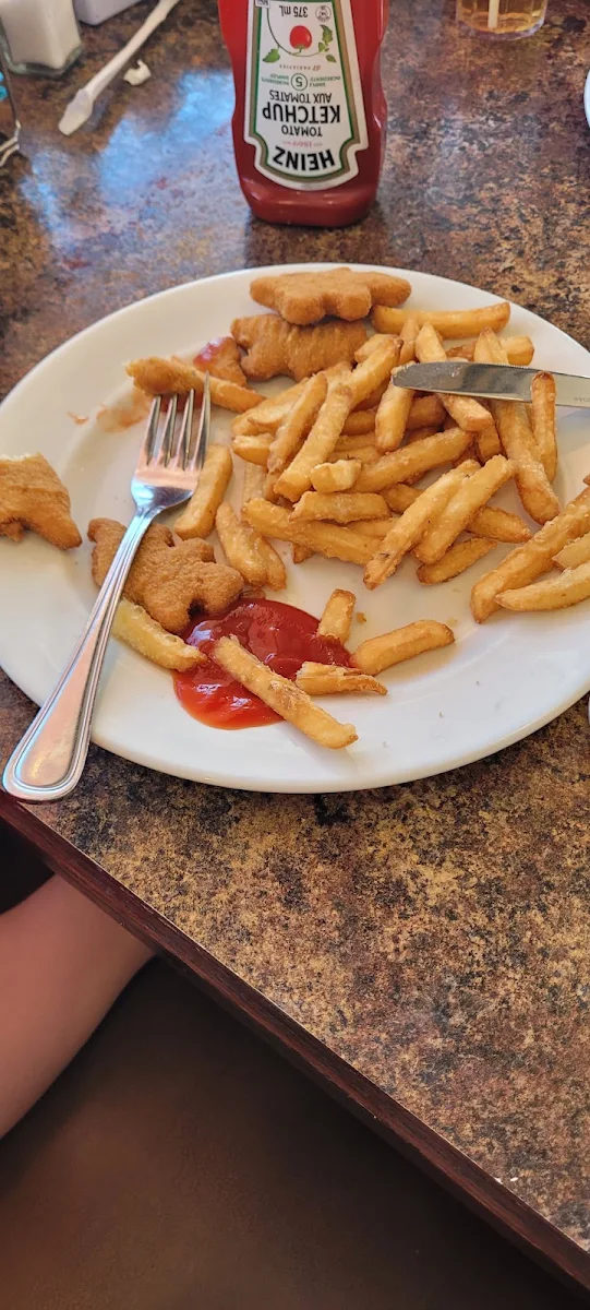 Kids Meal Chicken and Fries