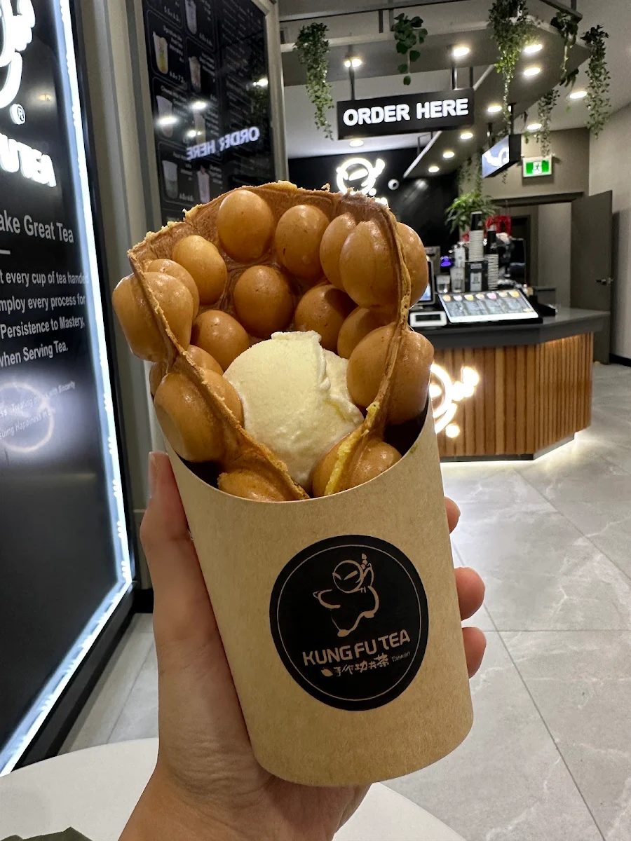 Egg Waffle with Vanilla Ice Cream
