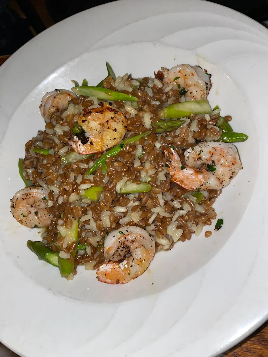 Risotto Con Asparagi E Gamberi - Spelt Grain with Asparagus & Tiger Shrimp