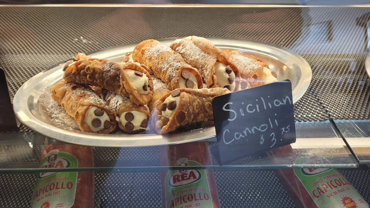 Sicilian Cannoli