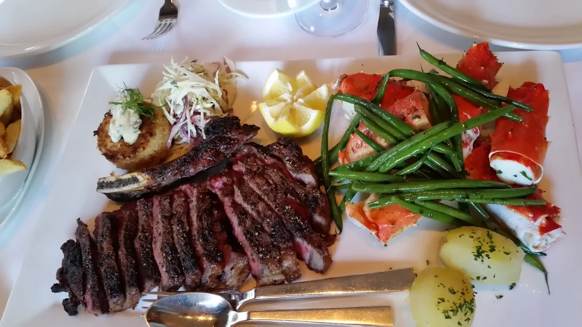 Steak Neptune