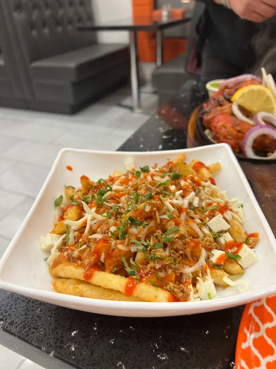 Butter Chicken Poutine