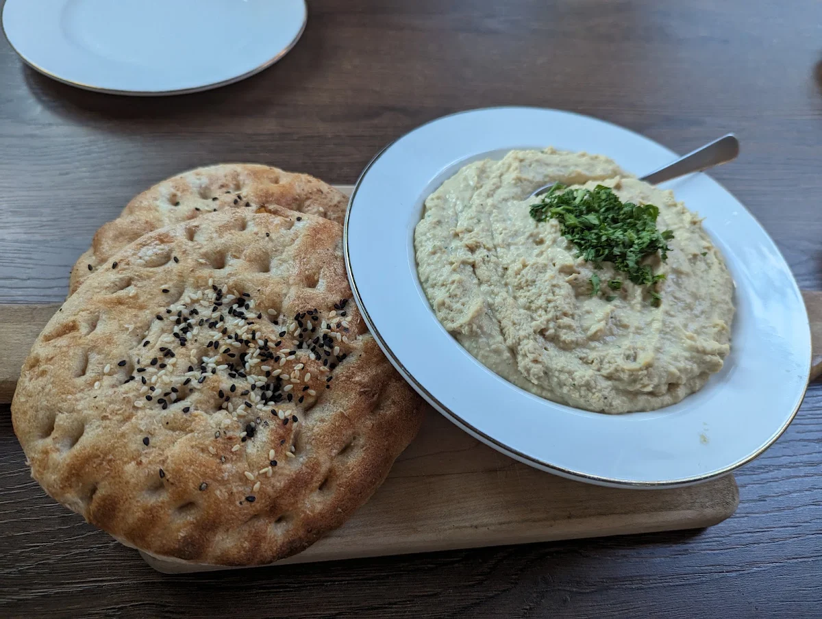 Hummus