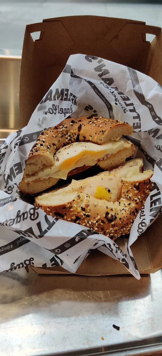 Bagel & Cream Cheese