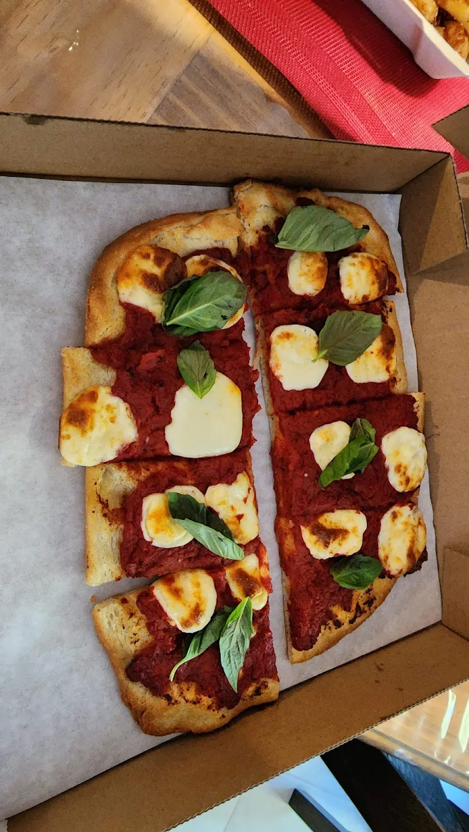 Pizza Margherita