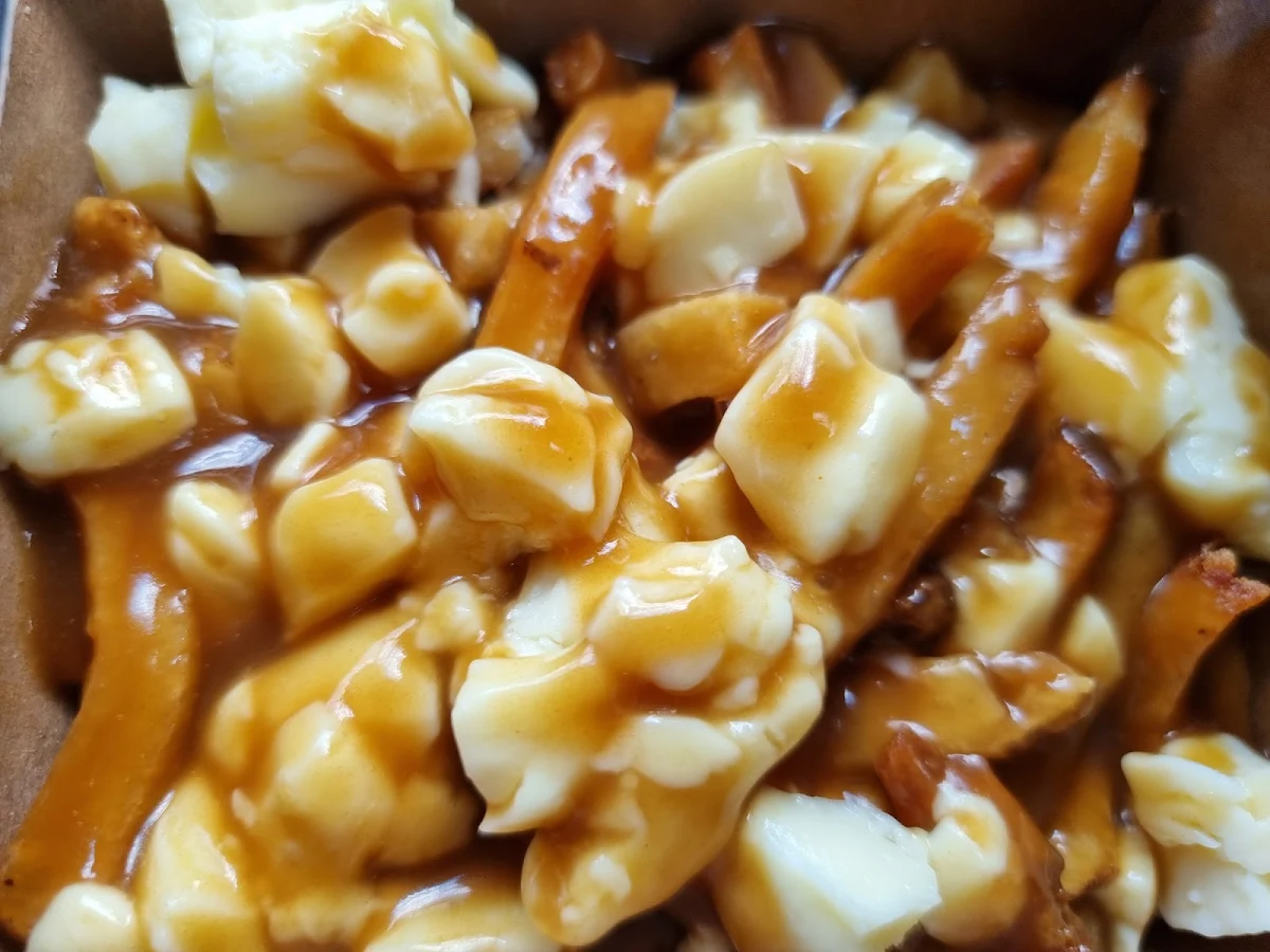 Classic Poutine