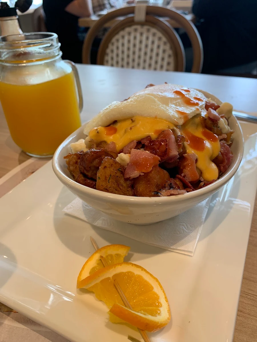 Small Breakfast Poutine Petite Poutine Déjeuner