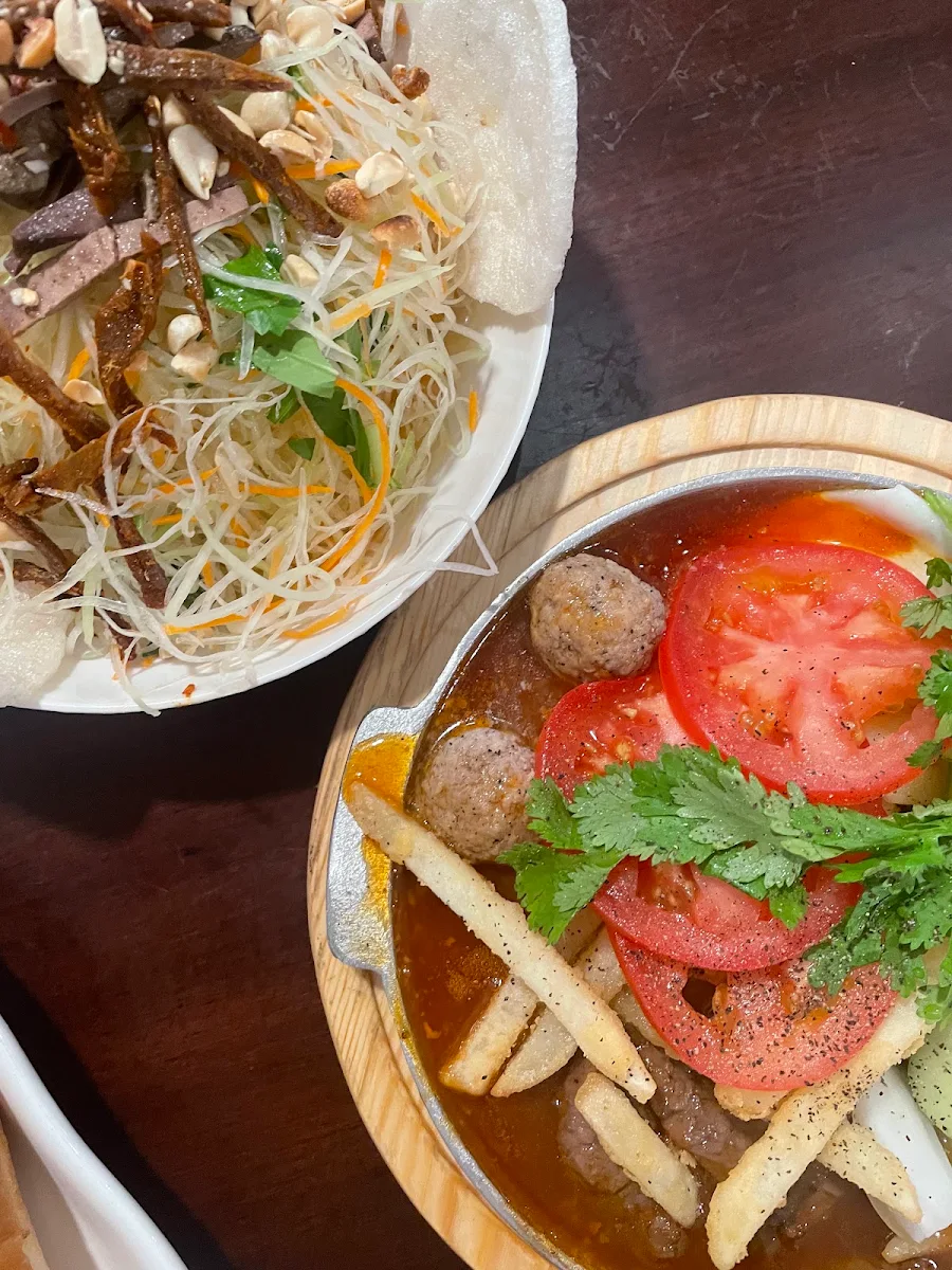 Vietnamese Beef Tagout Served with Bread