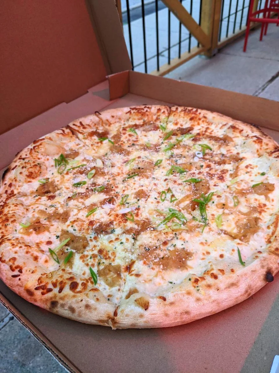 French Onion Pizza