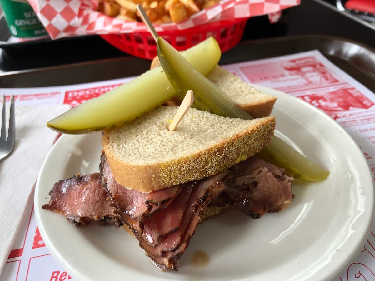 Club Au Smoked Meat