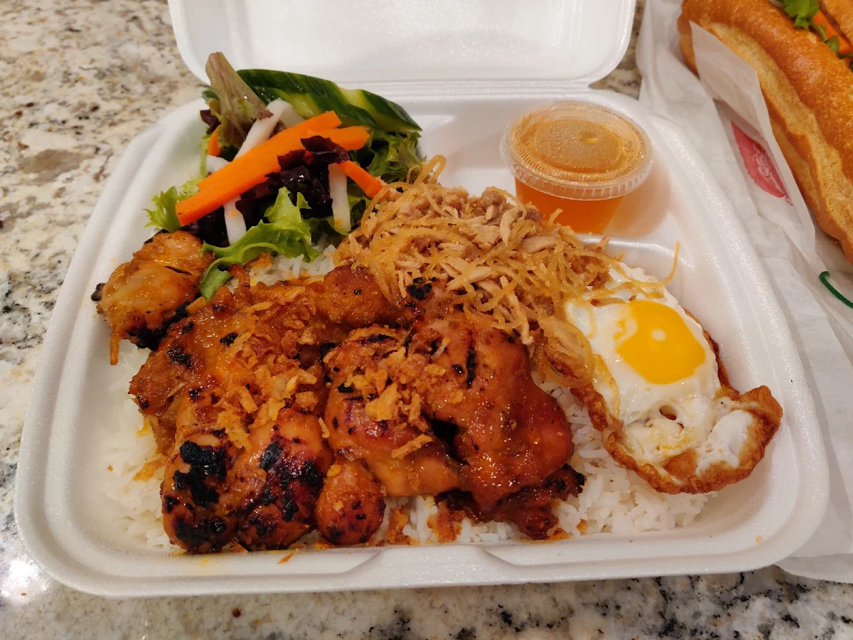 Lemon Grass Chicken Rice