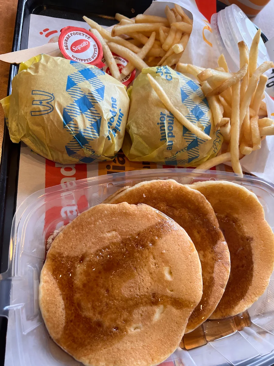 Hotcakes Happy Meal