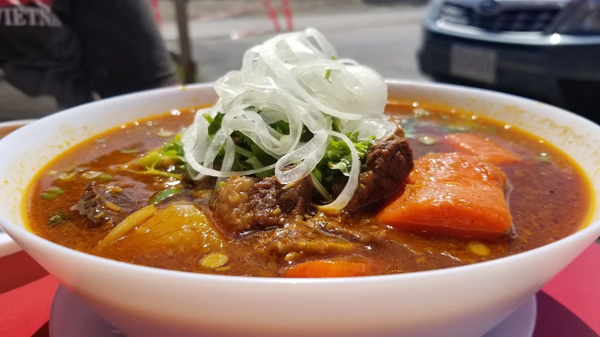 Bánh Mì Bò Satế