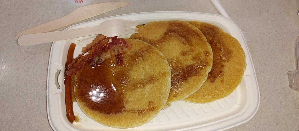 Hotcakes Happy Meal