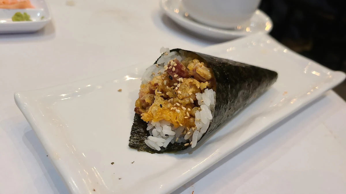 Spicy Tuna Hand Roll