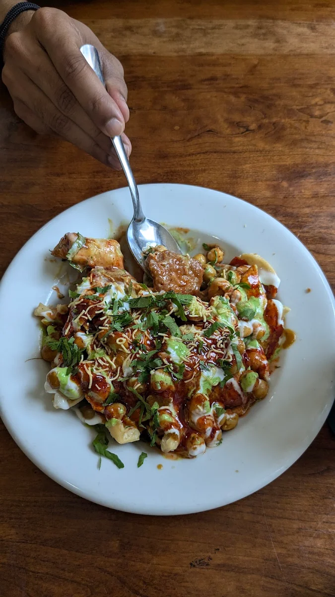 Aloo Tikki Chaat