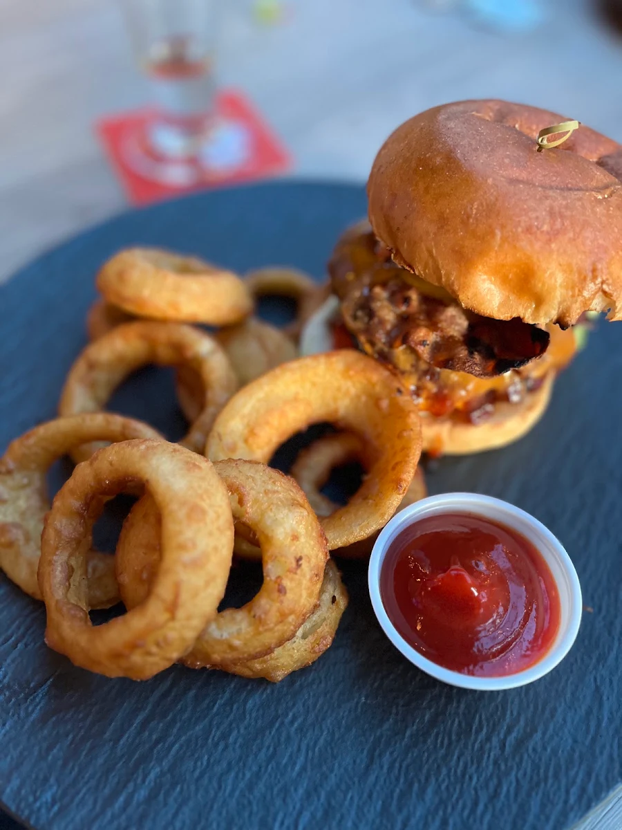 Burger and Rings