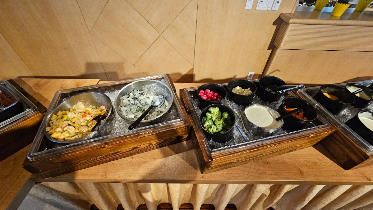 Salad Bar