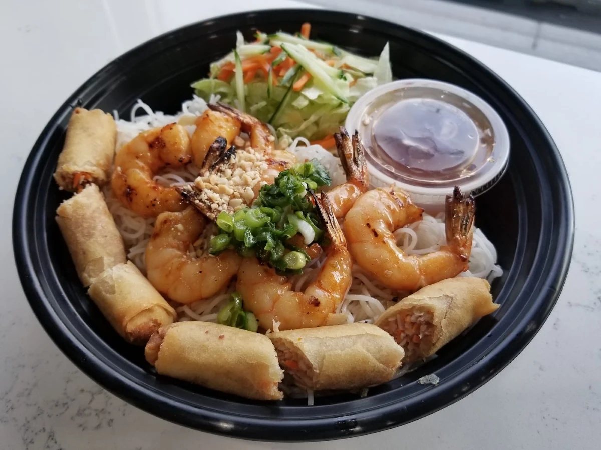 Grilled Shrimp Bowl - Tom Nuong
