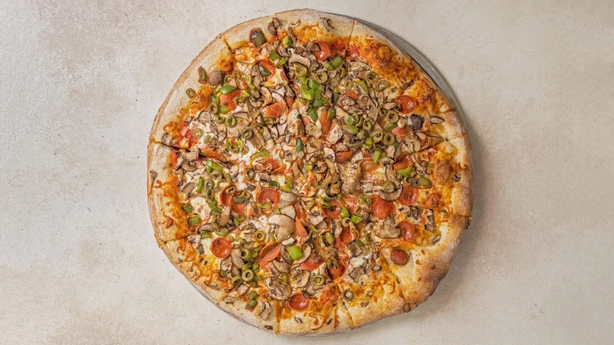 Highlights, Milano Pizza & Wings