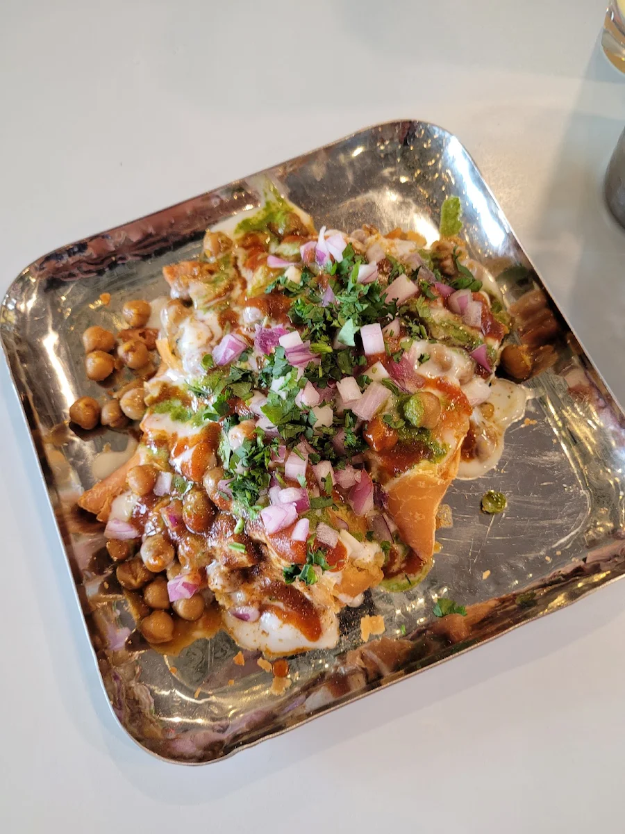 Samosa Chana Chaat Vege