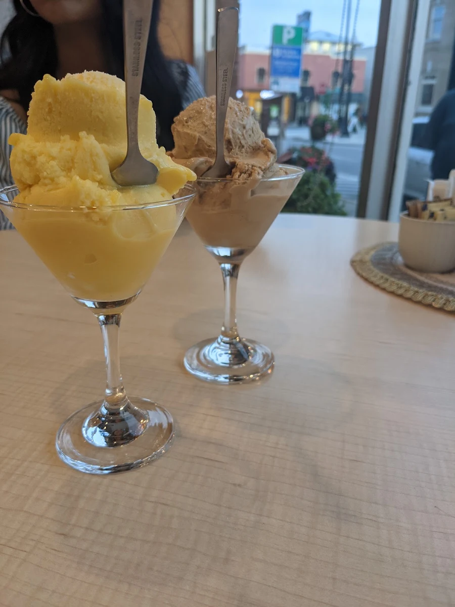 Vegan Mango Gelato