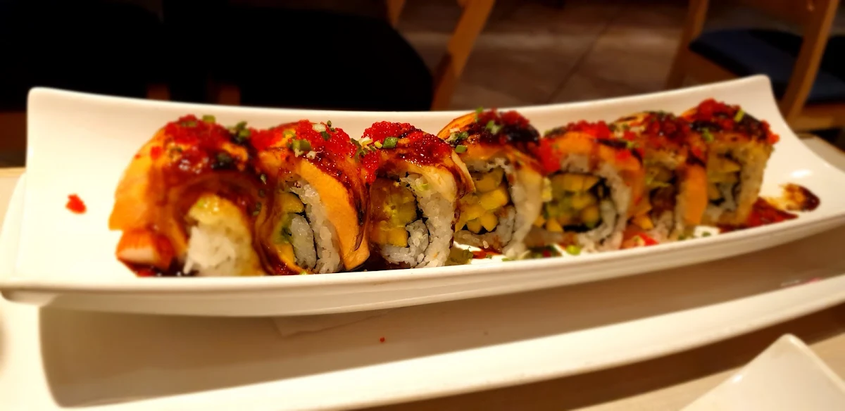 Red Dragon Roll 6 pcs