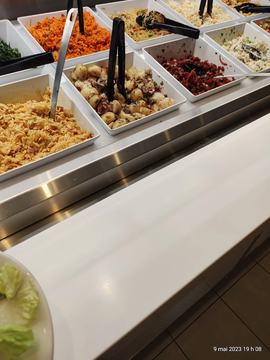 More Salad Bar Pictures