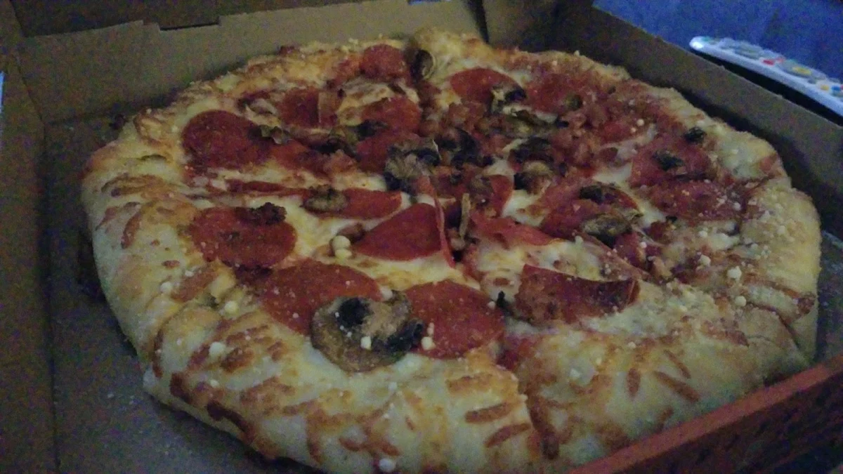 Canadian Stuffed Crust Pizza