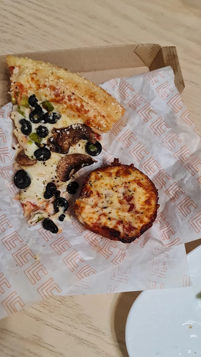 Veggie Pizza Pizza Cupcakes