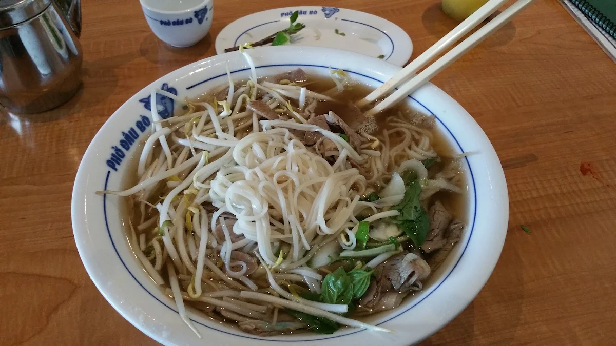 Plain Rice Noodle Soup Pho Khong