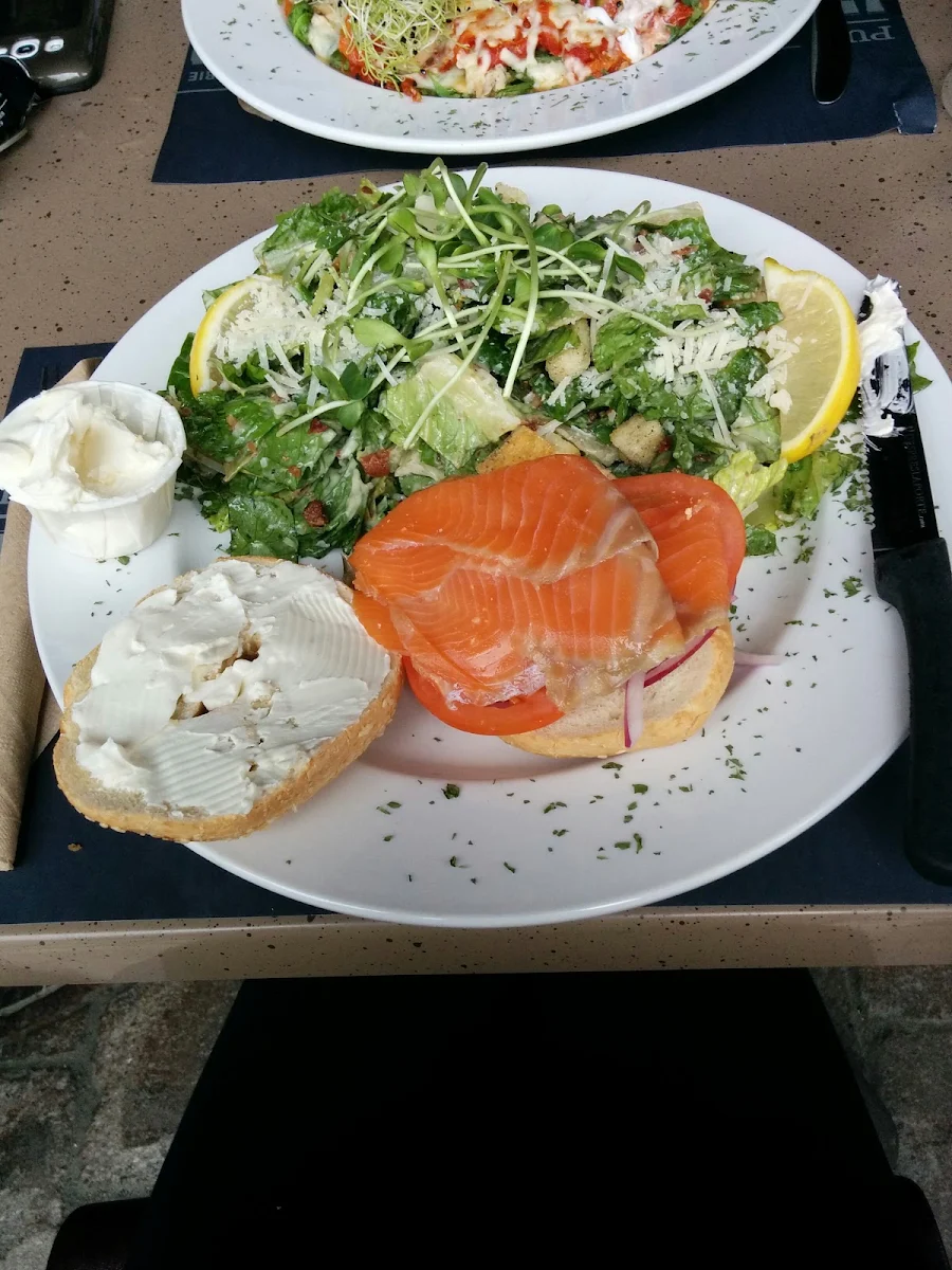 Salmon Bagel