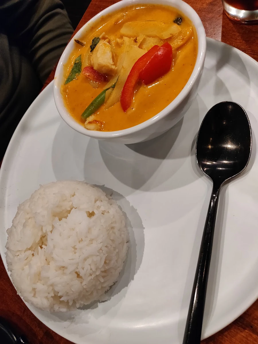 Red Curry Chicken