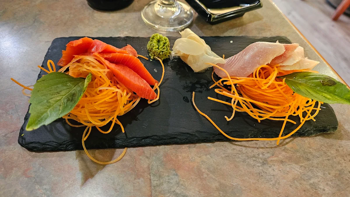 Sashimi Combo