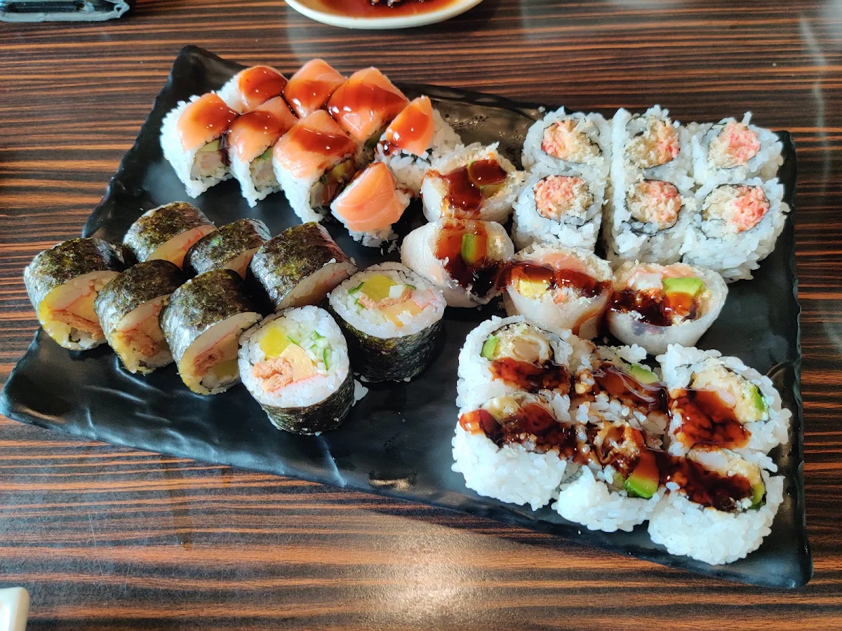 Red Dragon Roll Crispy Crab Roll Futo Maki Dynamite Roll
