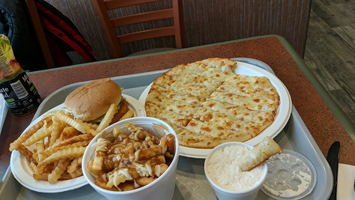 Poutine Garlic Cheese Bread, Au P'tit Mousse
