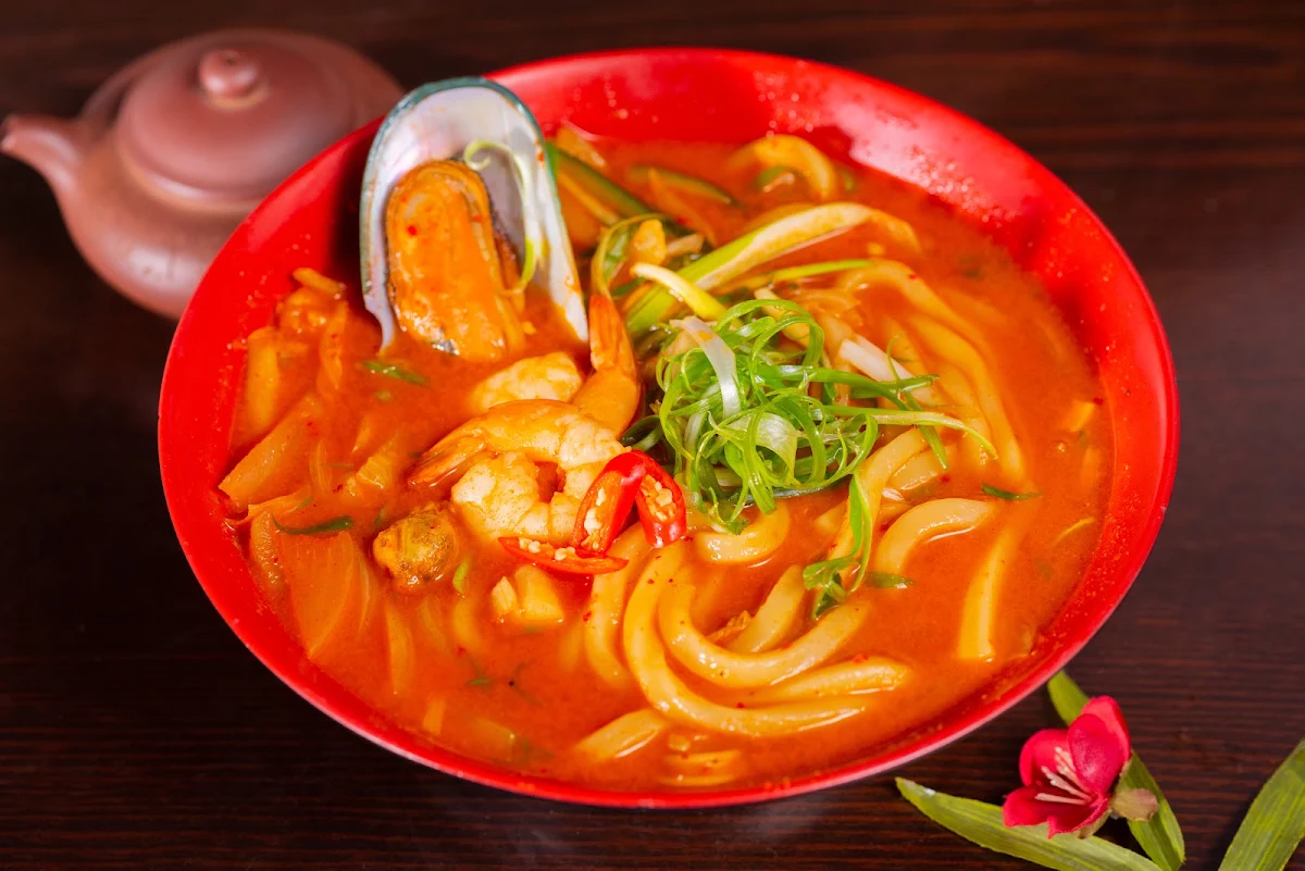 Spicy Seafood Udon