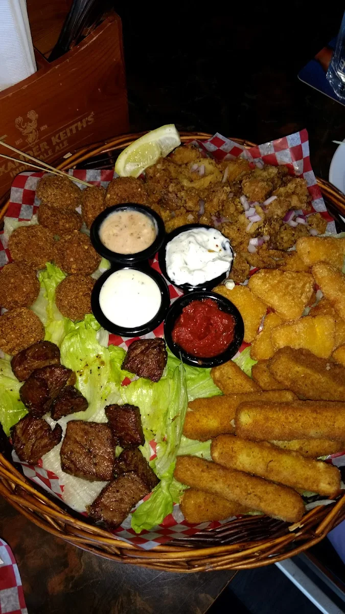 2 for 1 Appies Calamari Steak Bites Mac and Cheese Bites Falafel Bites Mozza Sticks