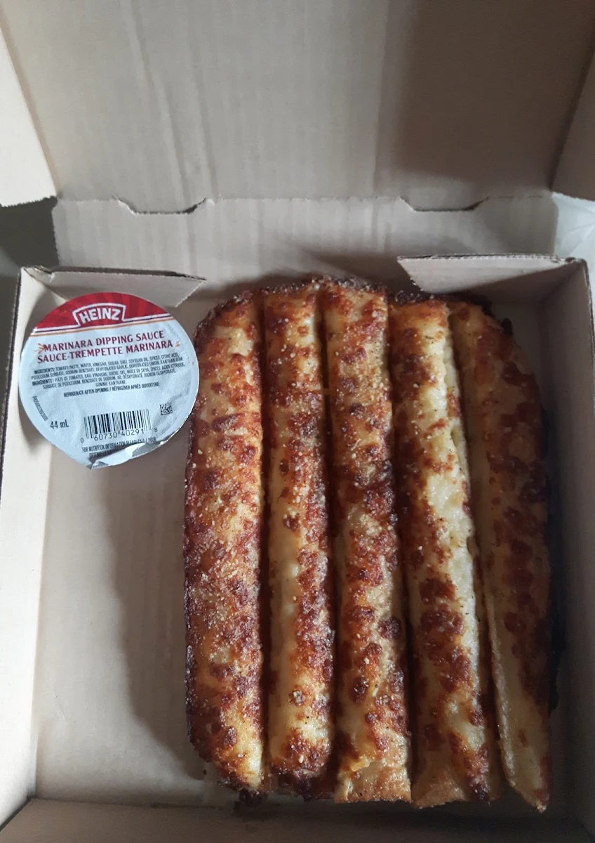 Breadsticks, Pizza Hut
