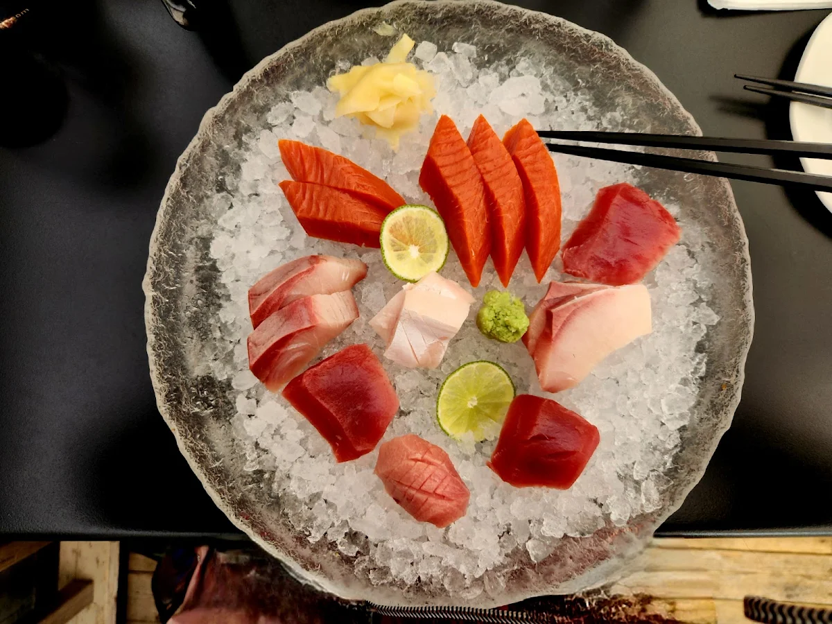 Sashimi Platter